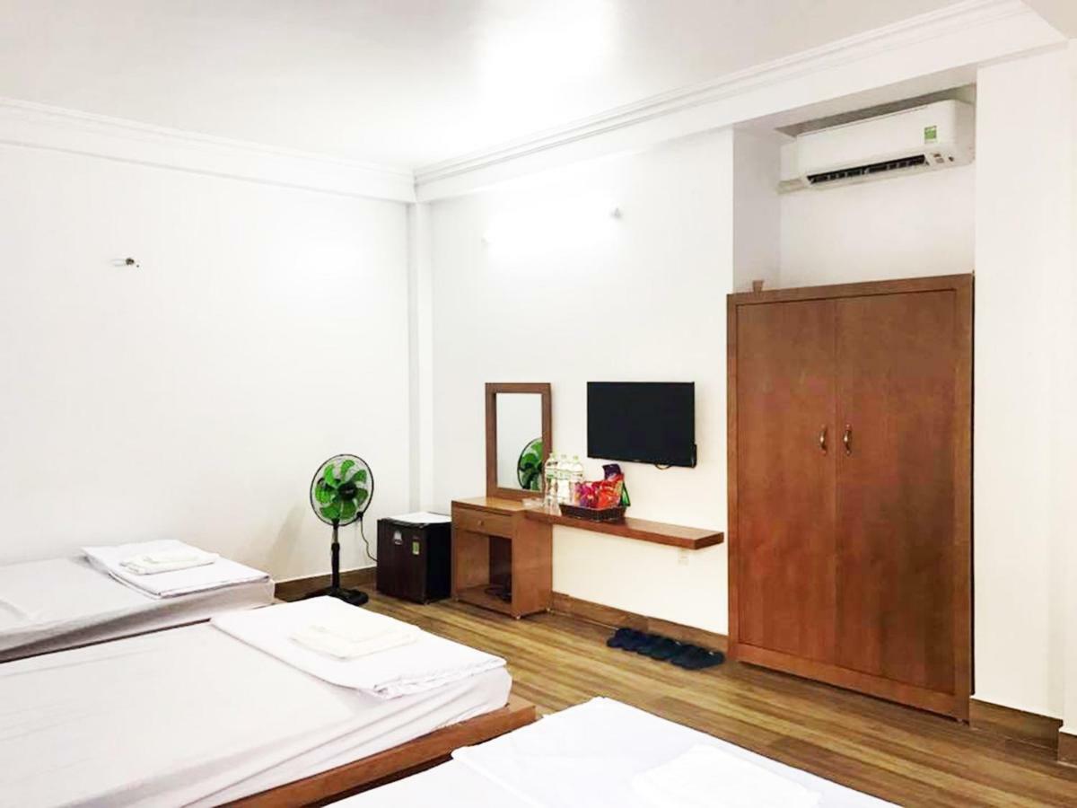 Hotel Hanh Hoa Chan Chau Екстер'єр фото