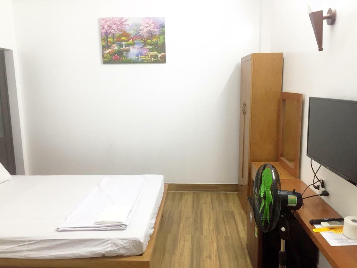 Hotel Hanh Hoa Chan Chau Екстер'єр фото